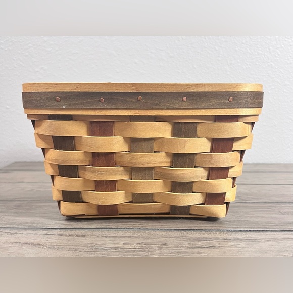 Longaberger 2007 Berry Basket with liner & Protector